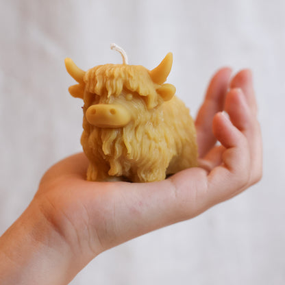 Highland Cow Candle